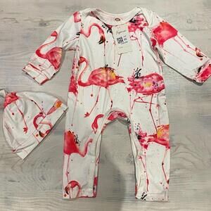 Flamingo splatter onesie with hat NWT 12M (80)